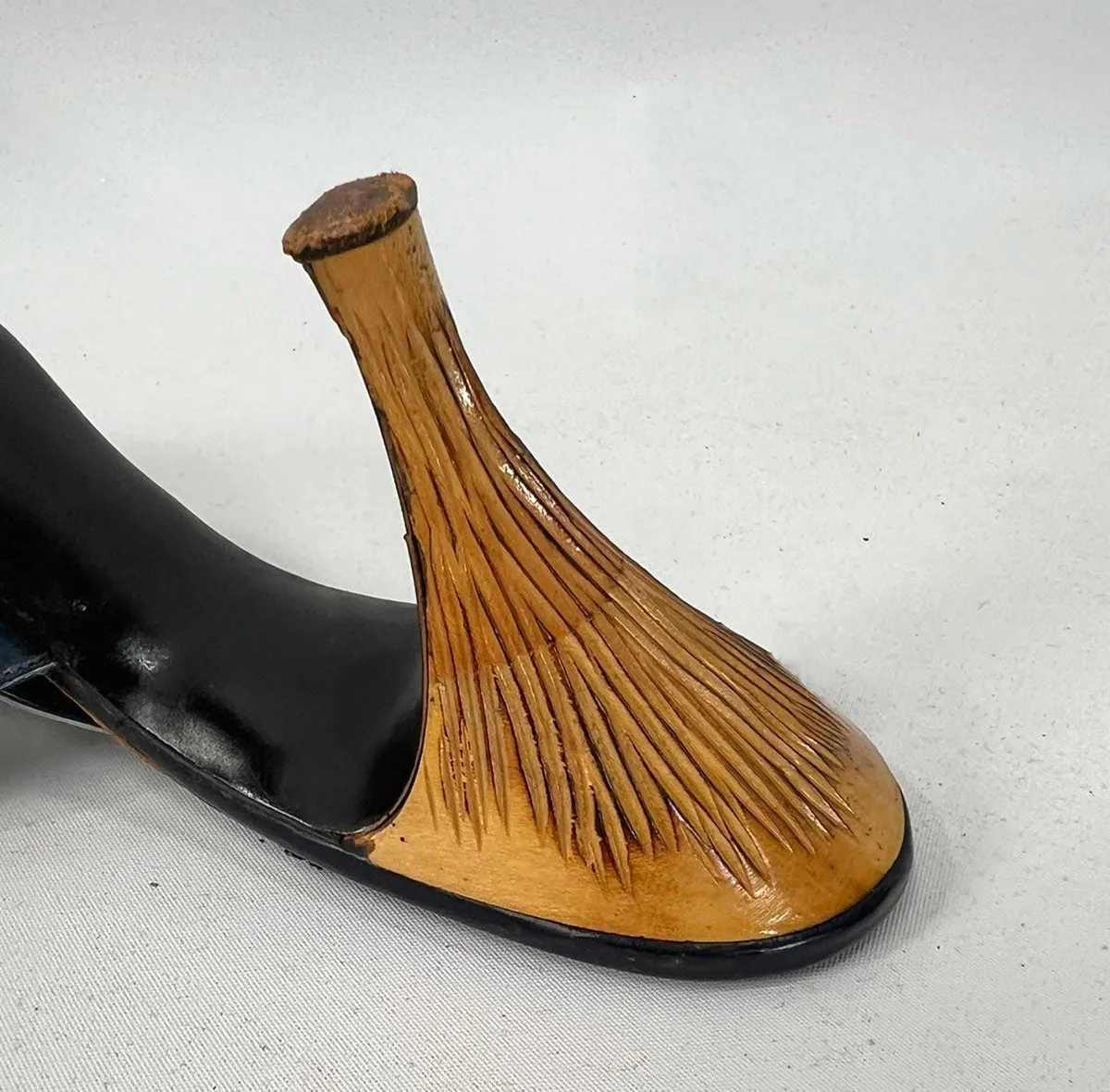 50s Open Toe Slingback Heels Vintage Shoes Carved Wood Trim Jacques Fath Paris VFG