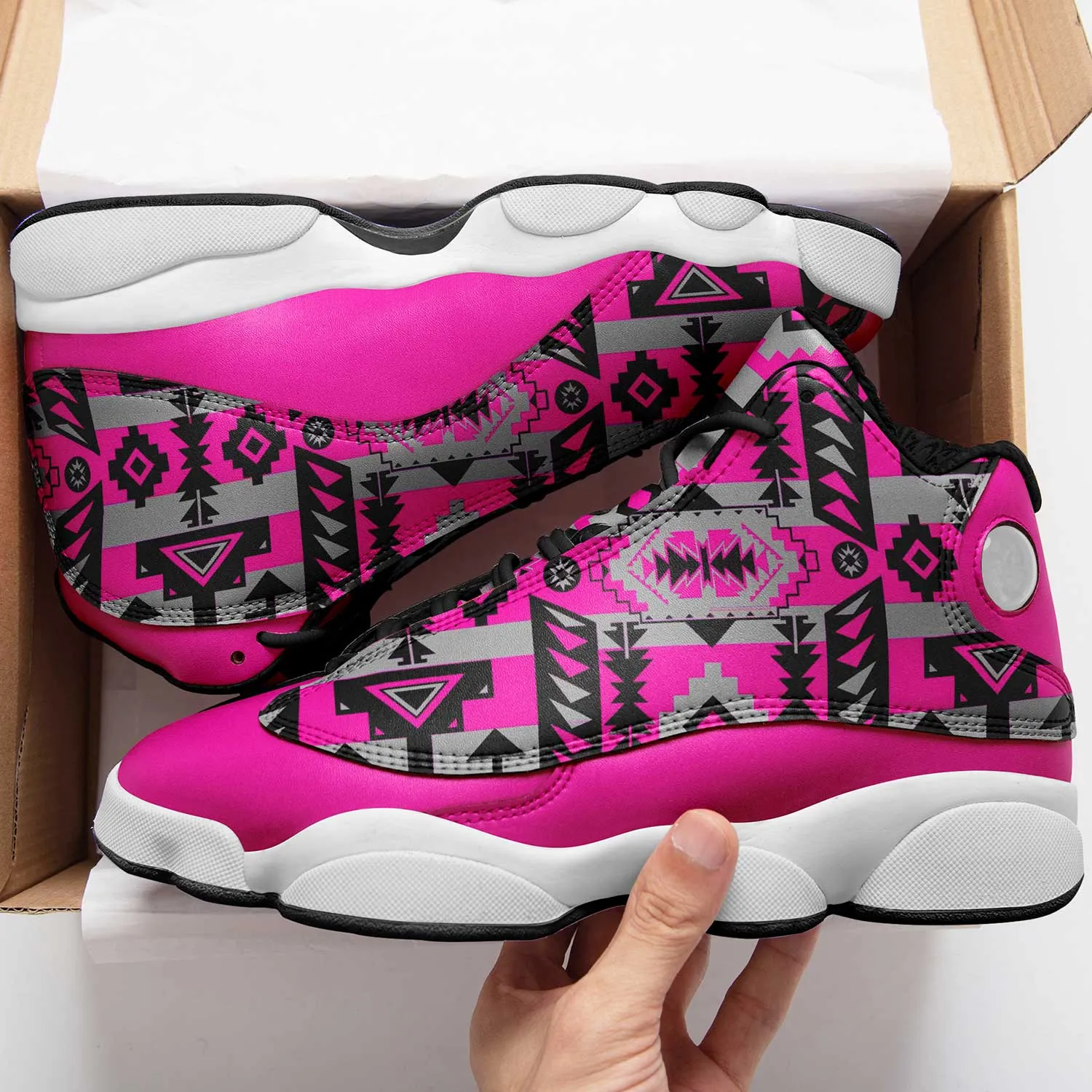 Chiefs Mountain Sunset Isstsokini Athletic Shoes