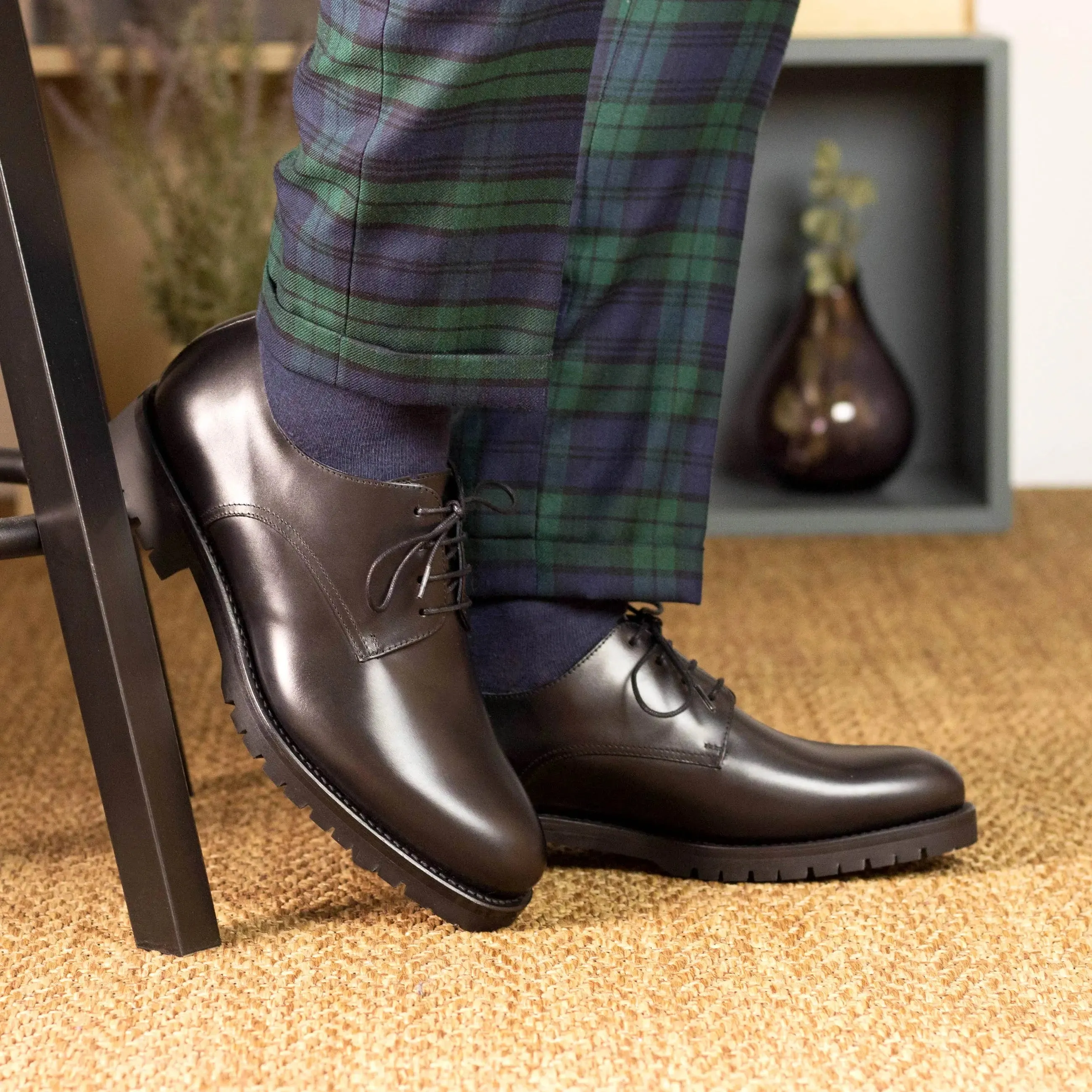 DapperFam Vero in Black Men's Italian Leather Derby