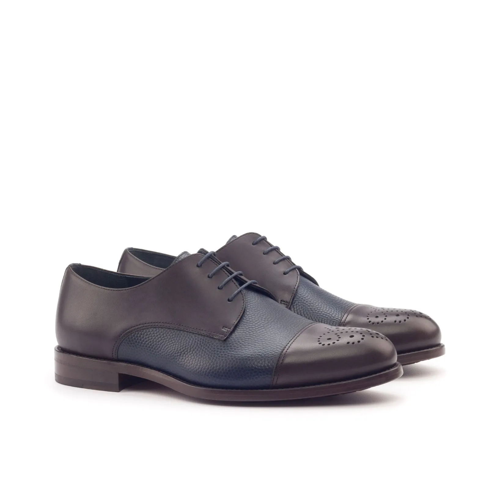 DapperFam Vero in Dark Brown / Navy Men's Italian Leather & Italian Pebble Grain Leather Derby