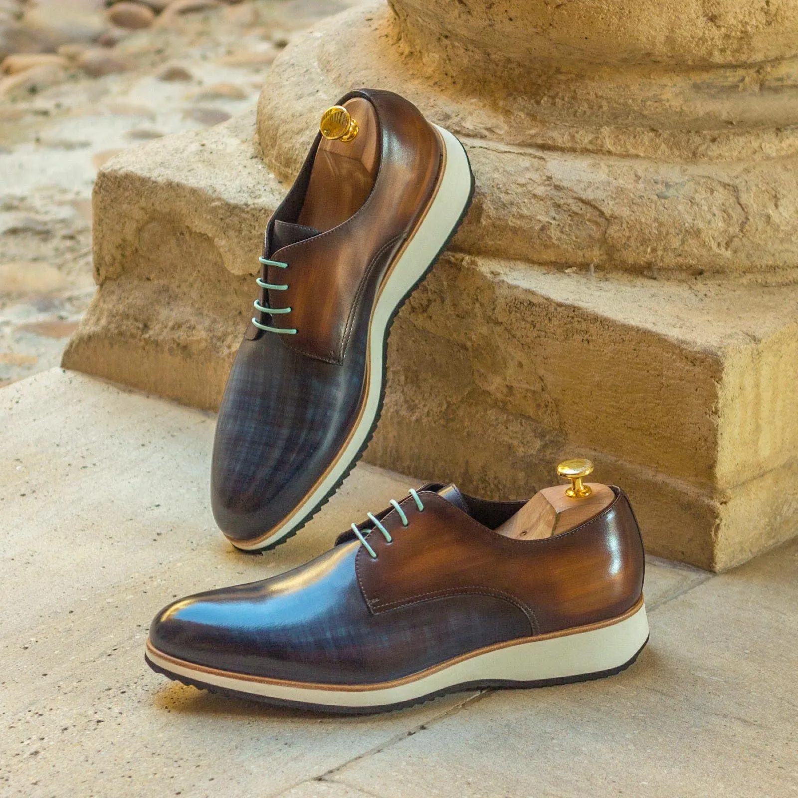 DapperFam Vero in Denim / Cognac Men's Hand-Painted Patina Derby