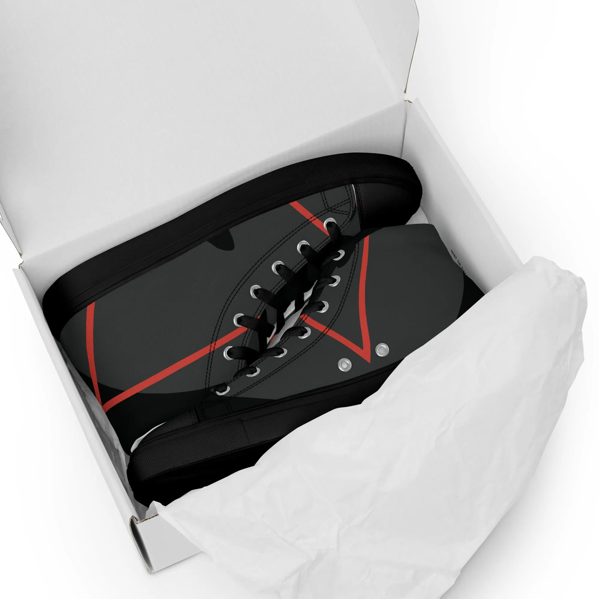 DREAM CHASER Men’s High Top Canvas Shoes