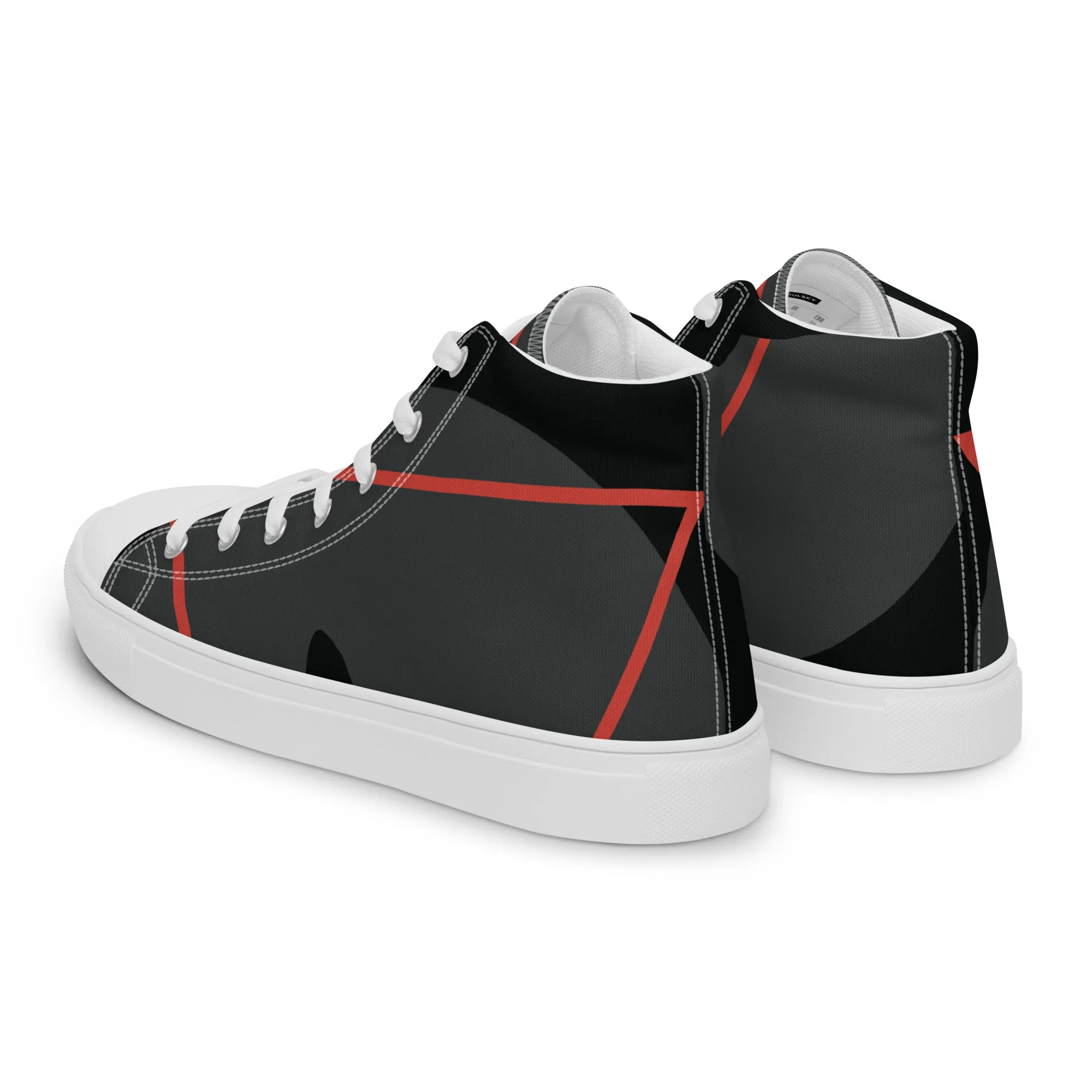 DREAM CHASER Men’s High Top Canvas Shoes