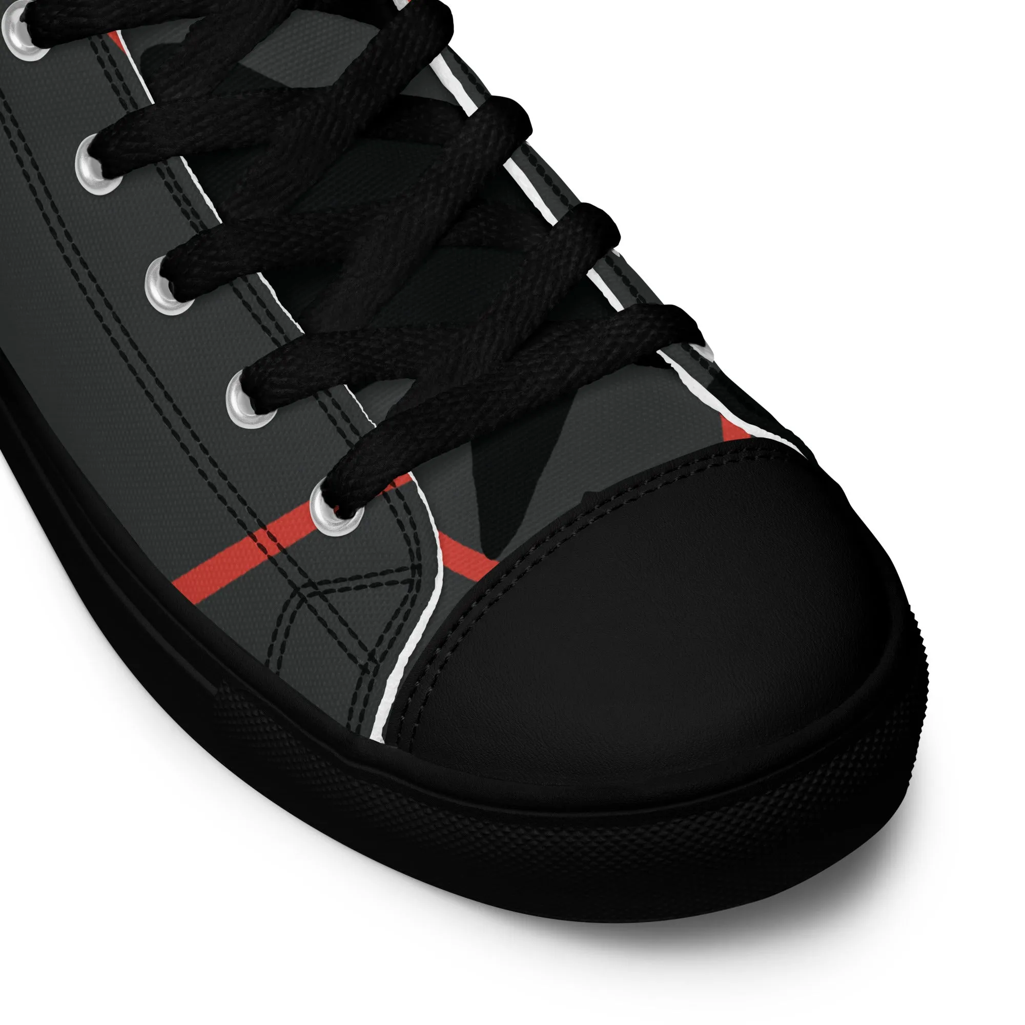 DREAM CHASER Men’s High Top Canvas Shoes