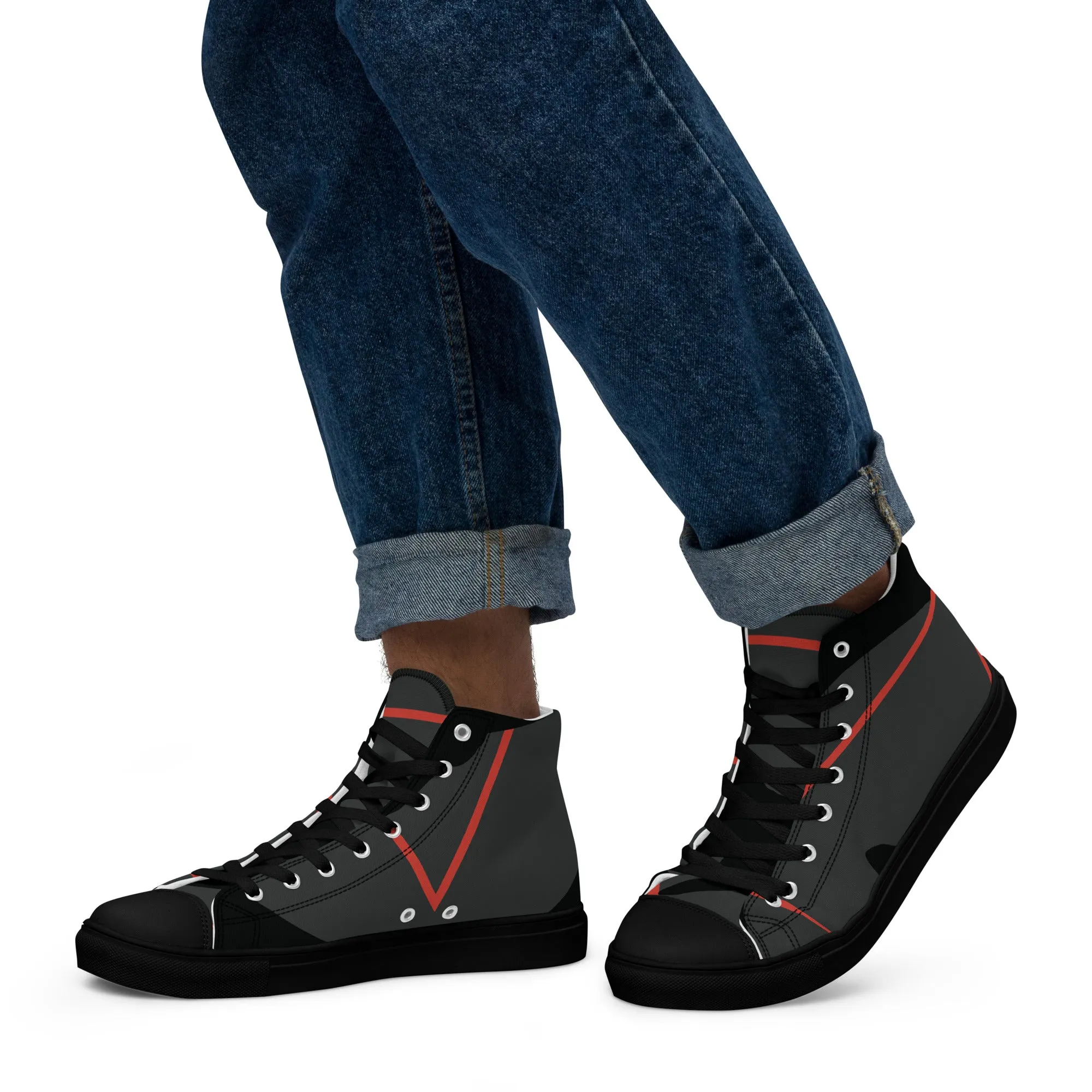 DREAM CHASER Men’s High Top Canvas Shoes