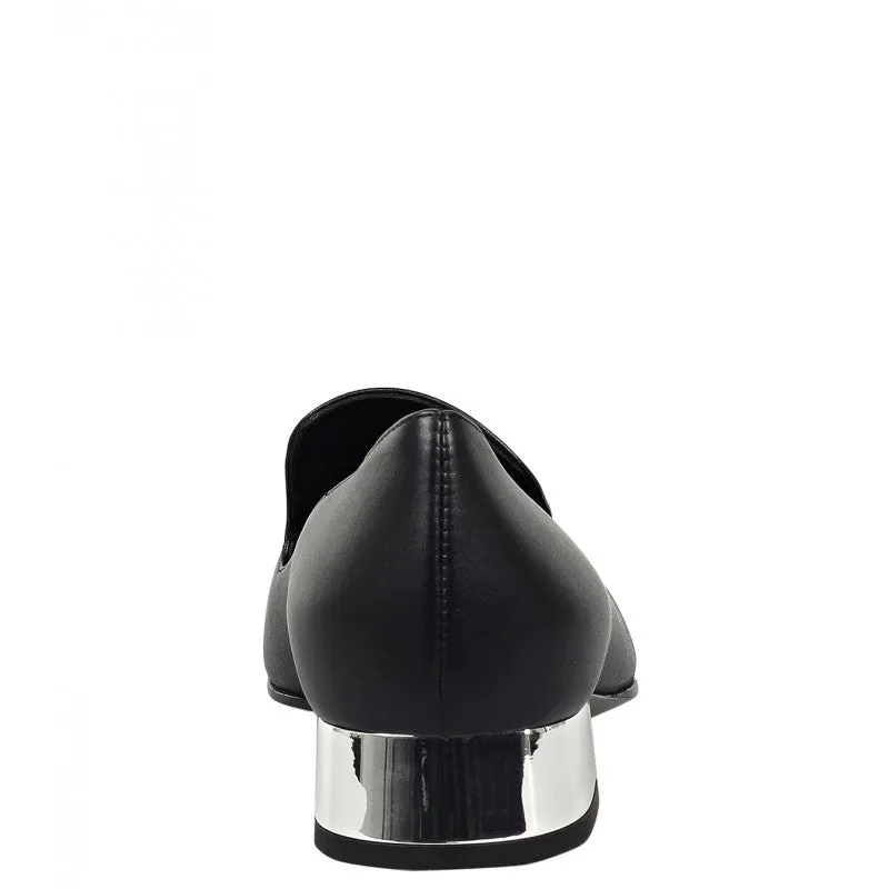 Gucci Black Soho leather loafers