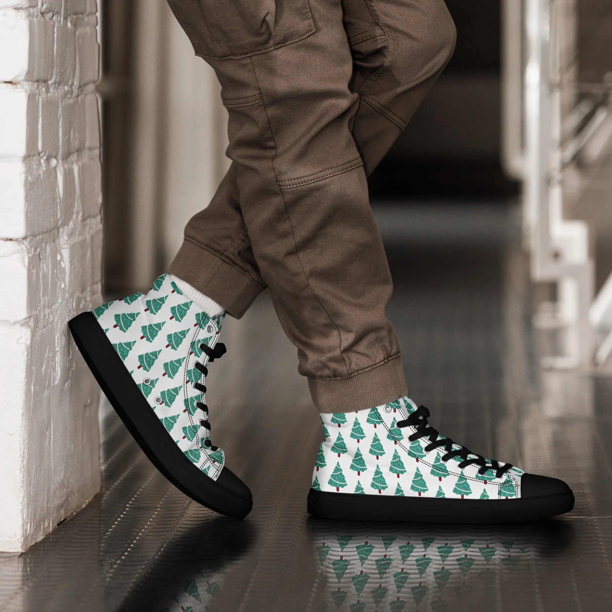 Men Christmas High Top Canvas Shoes (Glamourange Holiday Magic Canvas Shoes For Men - 009)