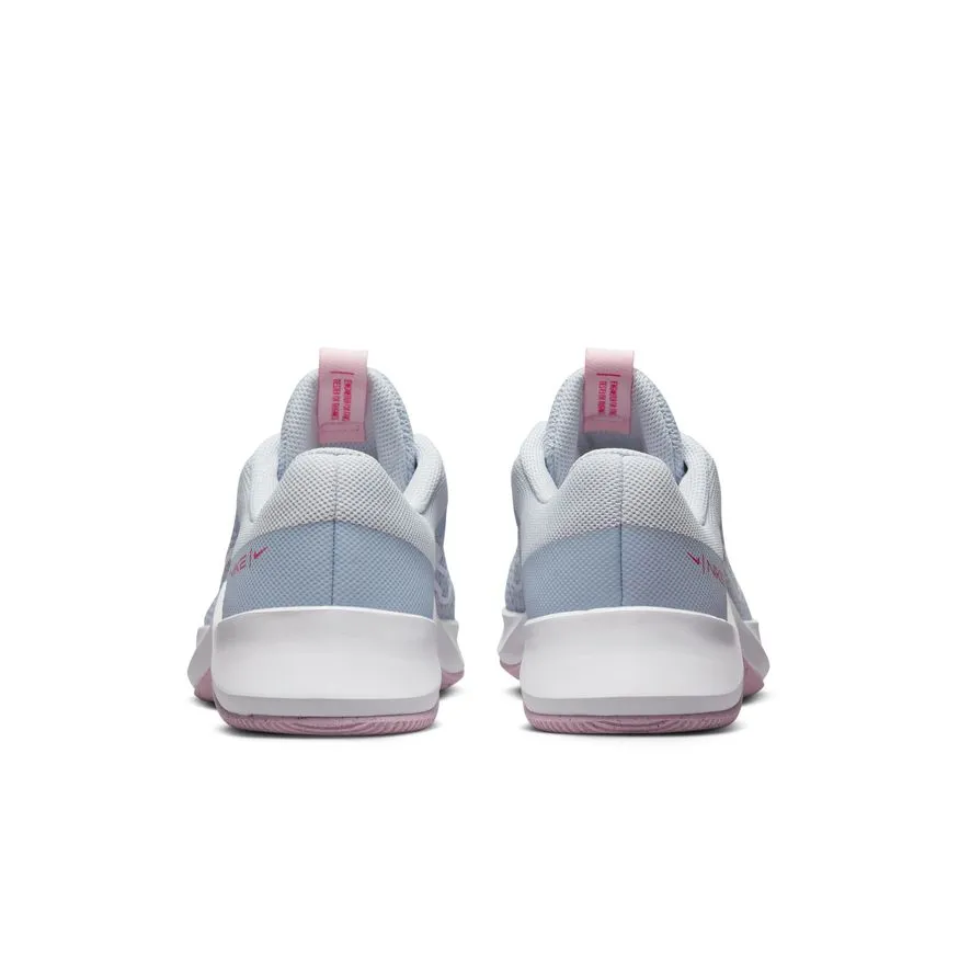 Nike Womens MC Trainer 2 Training Shoes