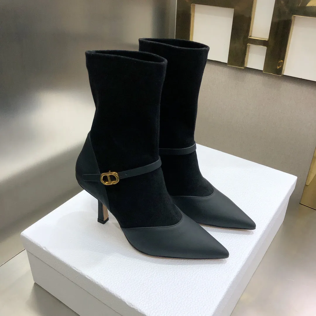 SE742  Size 4-11  Heels:8cm Material: Cowhide  Lining: Sheep skin Sole: Italian leather