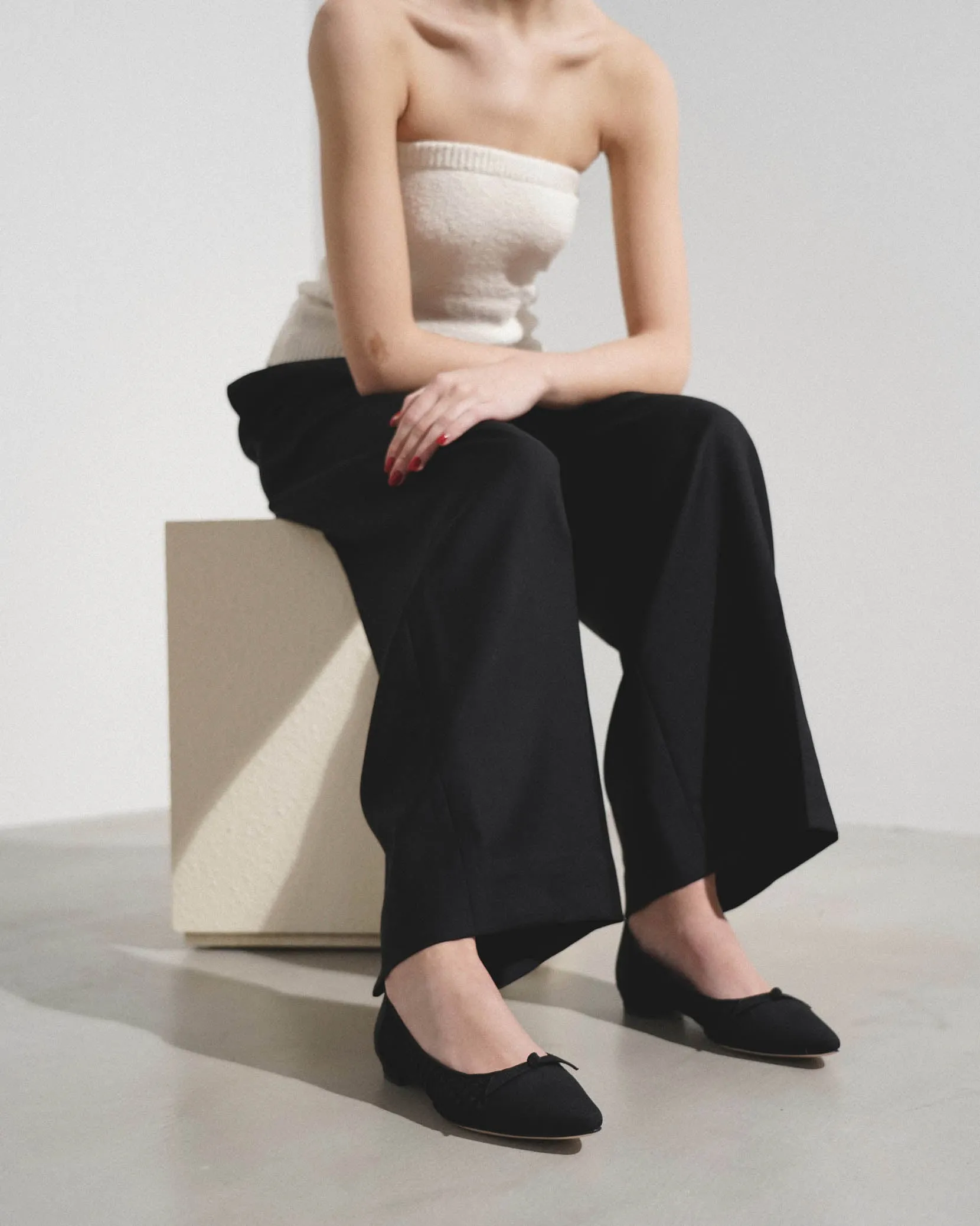 Tiakala black mesh ballet flats
